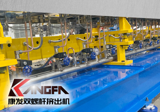 康發(fā)雙螺桿擠出機，砥礪前行！祝賀中國珠峰測量登山隊成功登頂珠峰，再創(chuàng)歷史！