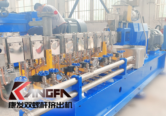 雙螺桿擠出機再生塑料行業工廠發展變革之路：配合環保政策，走向規范有序，綠色可持續發展的軌道