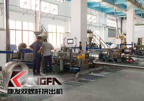 確保企業(yè)的經(jīng)濟(jì)效益穩(wěn)定增長，雙螺桿擠出機(jī)擠出螺桿請記得維保作業(yè)