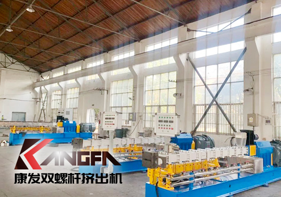 PP/滑石粉母粒(采用同向雙螺桿擠出機擠出造粒)在改性塑料聚丙烯樹脂等中的應用