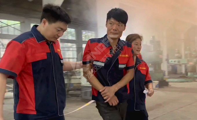 南京康發雙螺桿擠出機《火災與爆炸事故專項應急預案演練》再次拉開帷幕