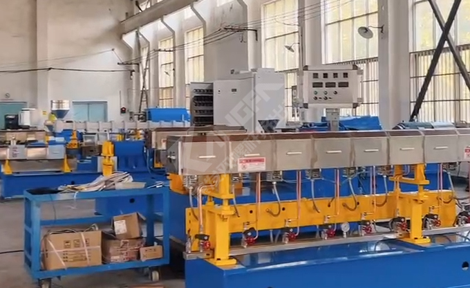 JSH標準化雙螺桿擠出機組源頭廠家 JSH-60、JSH-60A、JSH-75、JSH-95等主力擠出造粒設備機型廠家直供