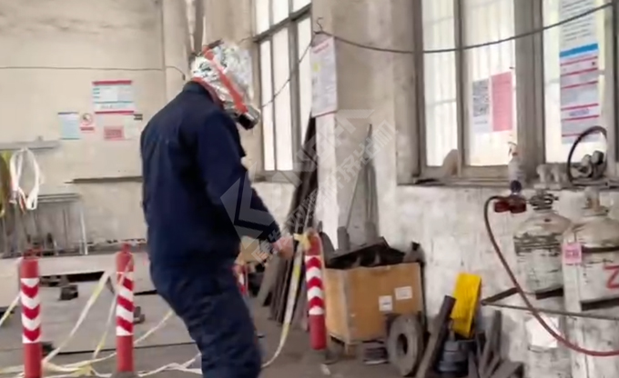 南京康發雙螺桿擠出機開展危險化學品泄露突發環境事件現場處置方案及應急預案演練