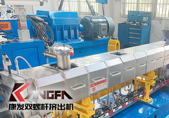康發(fā)橡塑——雙螺桿擠出機(jī)源頭廠家 公司主營(yíng)JSH-K系列、JSH雙螺桿系列、JSH雙階系列成套設(shè)備