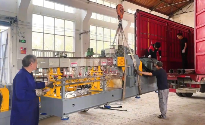 康發JSH-65/150雙階式單、雙螺桿擠出機組系列成功發貨！致力為客戶提供定制化生產解決方案！